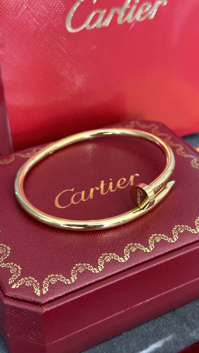 BRAZALETE CLAVO ORO