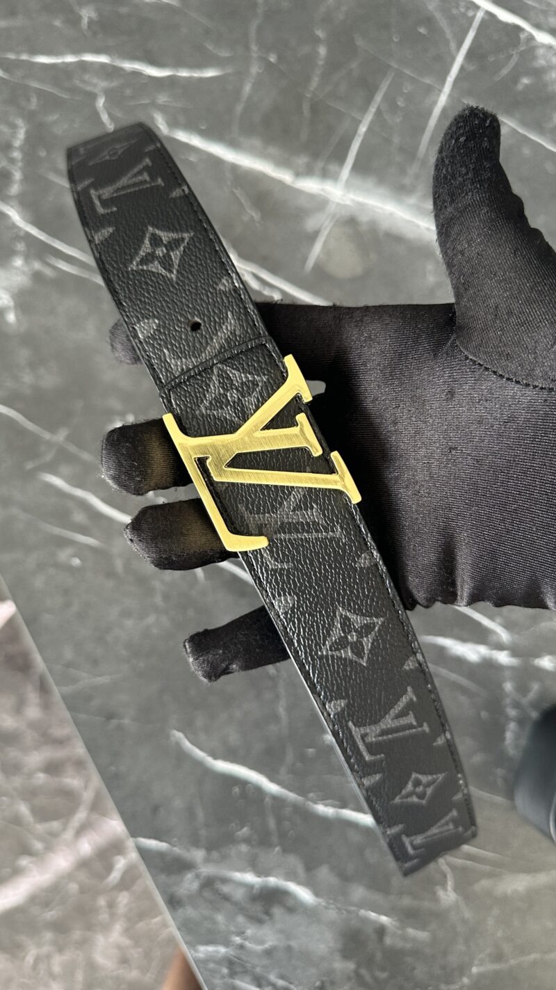 ORO LOGO NEGRO