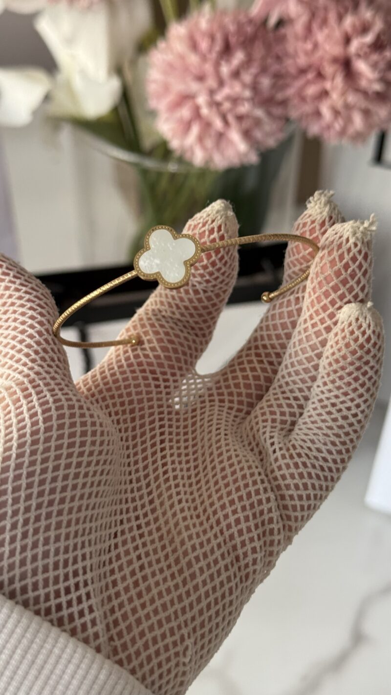 PULSERA CHARL TRÉBOL ORO/ BLANCA