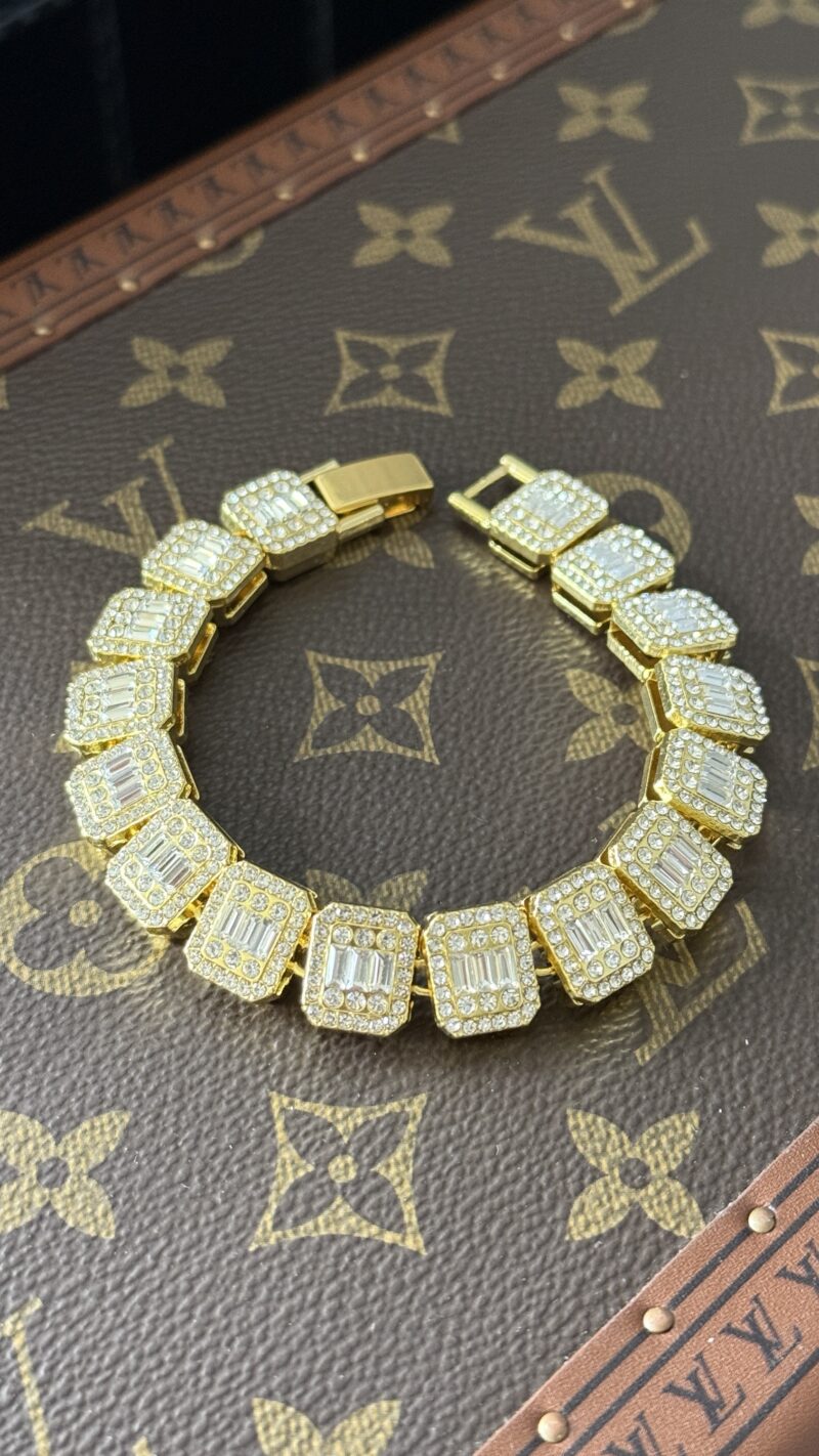 PULSERA DIAMANTES ORO