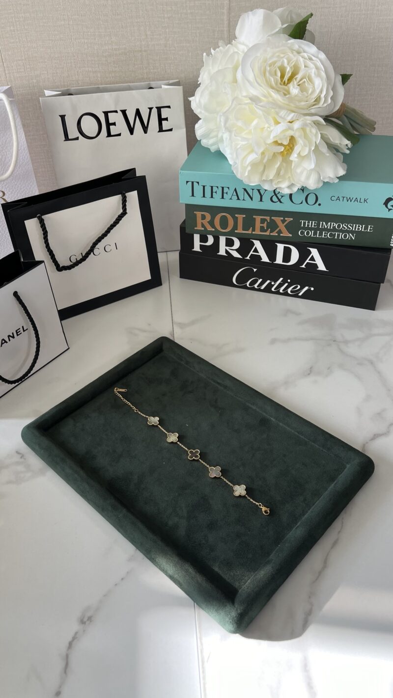 PULSERA TRÉBOL MONOCRO
