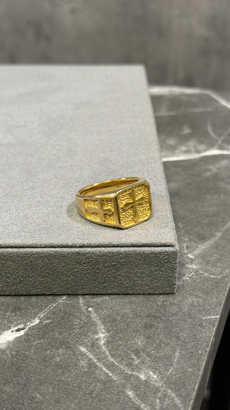 SELLO ORO CRUZ TALLA 24