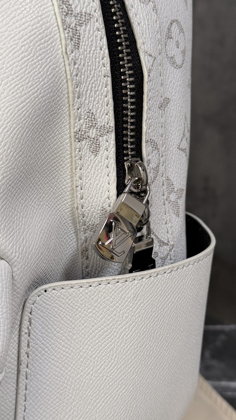 MOCHILA LV BLANCA - Imagen 5