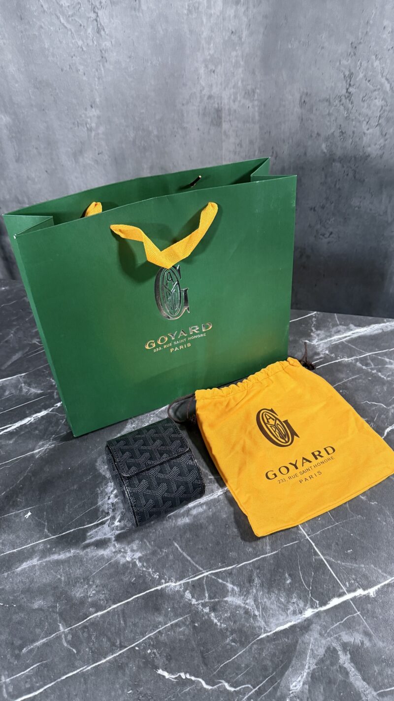 GOYD OSCURO