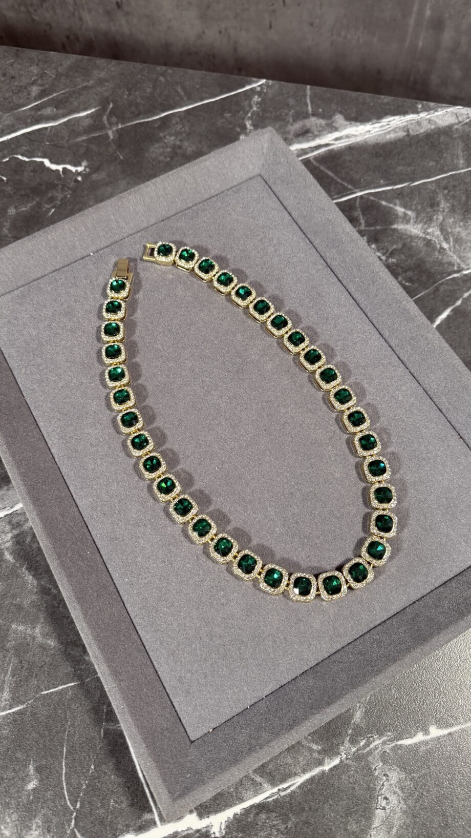 CADENA ORO / ESMERALDA BRILLANTE