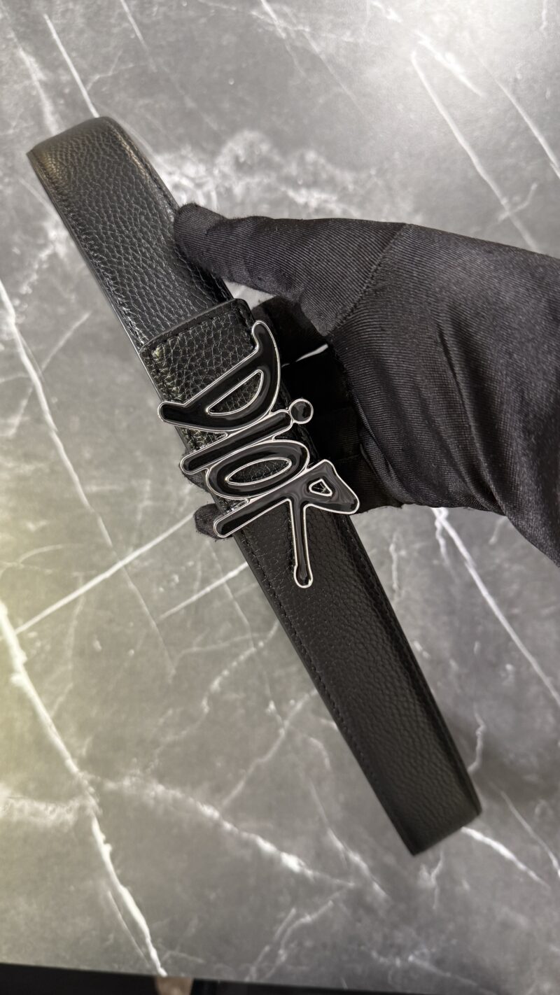 DR FULL BLACK