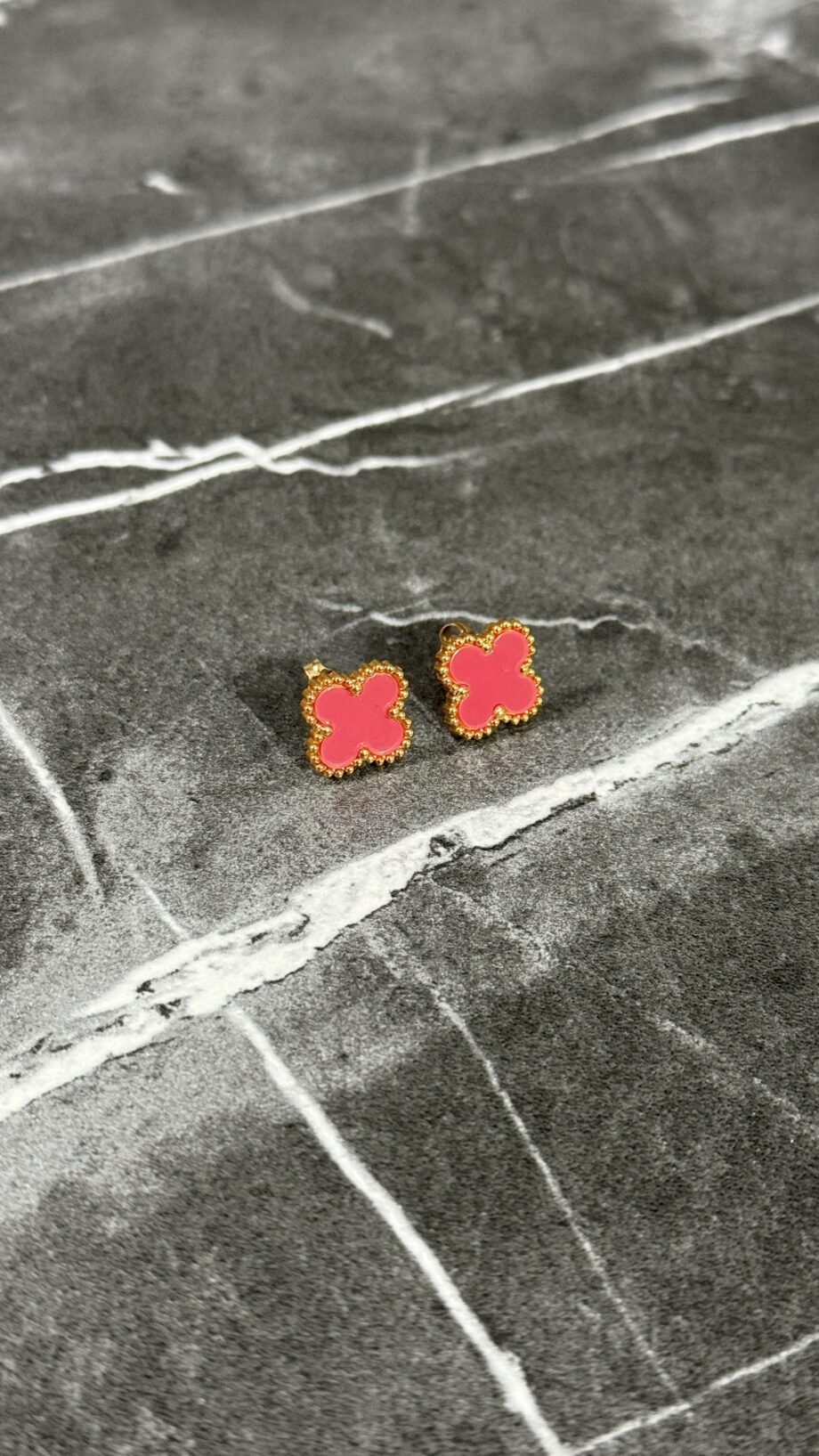 PENDIENTE ROSA CORAL