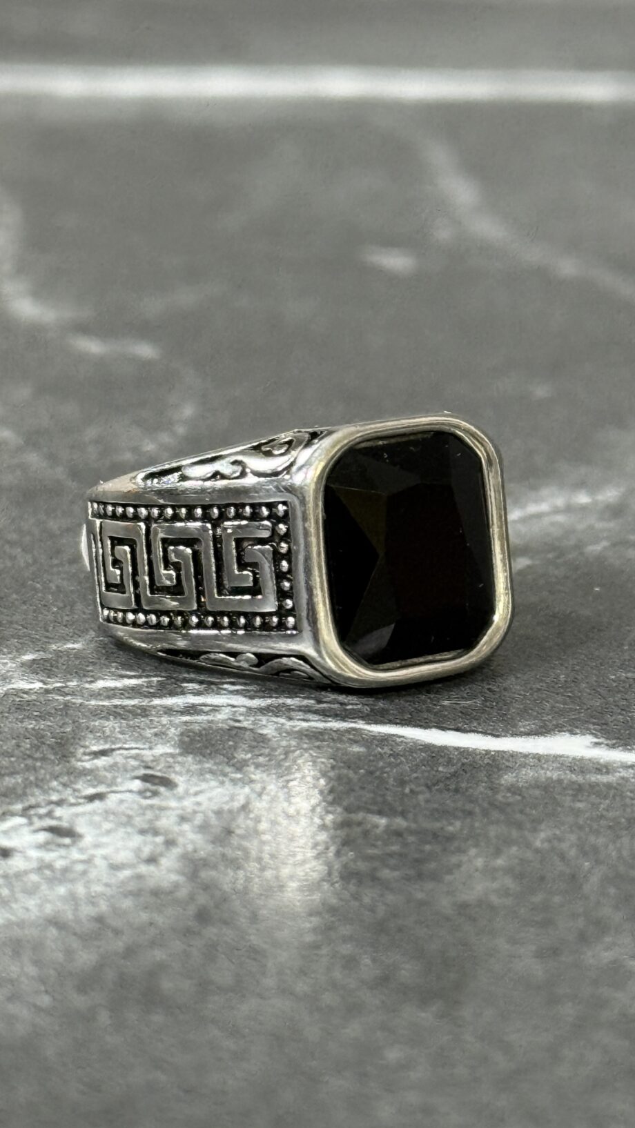 Anillo plata piedra negra