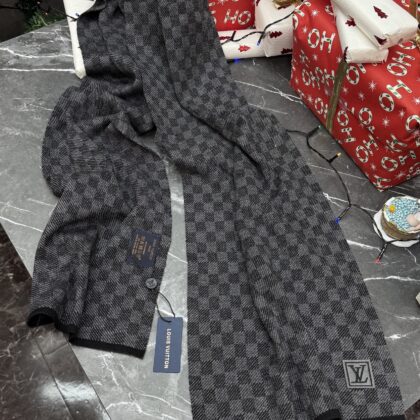 BUFANDA LV GRIS OSCURO